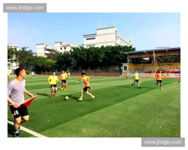 足球比赛前的全面准备工作与策略部署解析